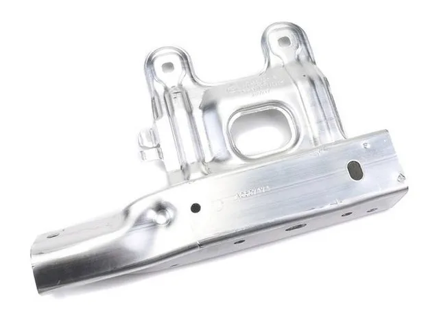 BMW 1 Serisi F20 2012-2018 Tampon Demir Braketi Ön Sağ 2011 Wender 51117266194