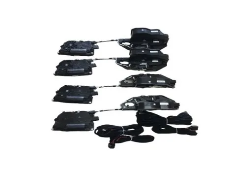 BMW 3 Serisi F30 (2012-2018) Vakum Kapı